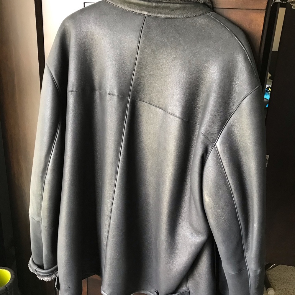 Shearling coat - Picture 6 of 8